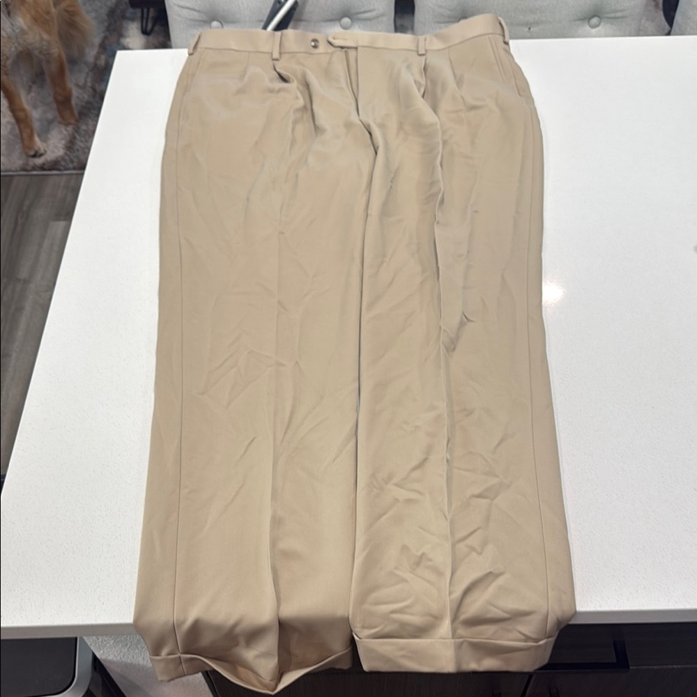 Roundtree & Yorke Tan Chinos Classic Cotton Blend